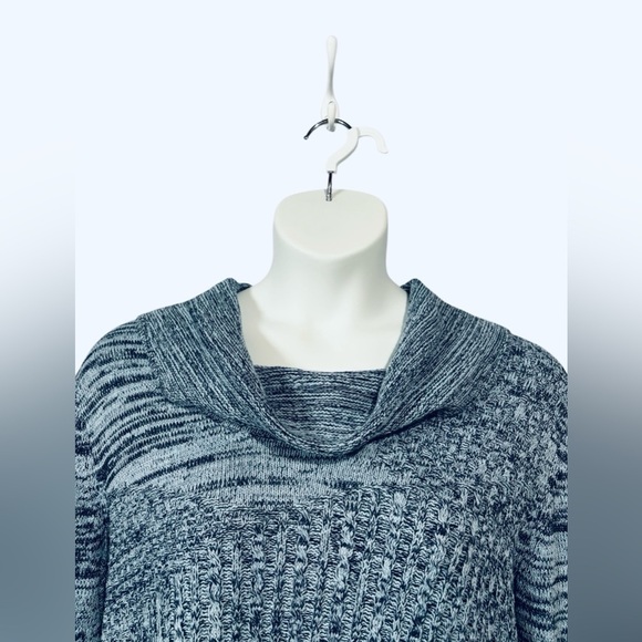 Claire France, Plus-Size Textured Cowl Neck
Sweater, 1X, Blue 🧶 - Picture 4 of 8
